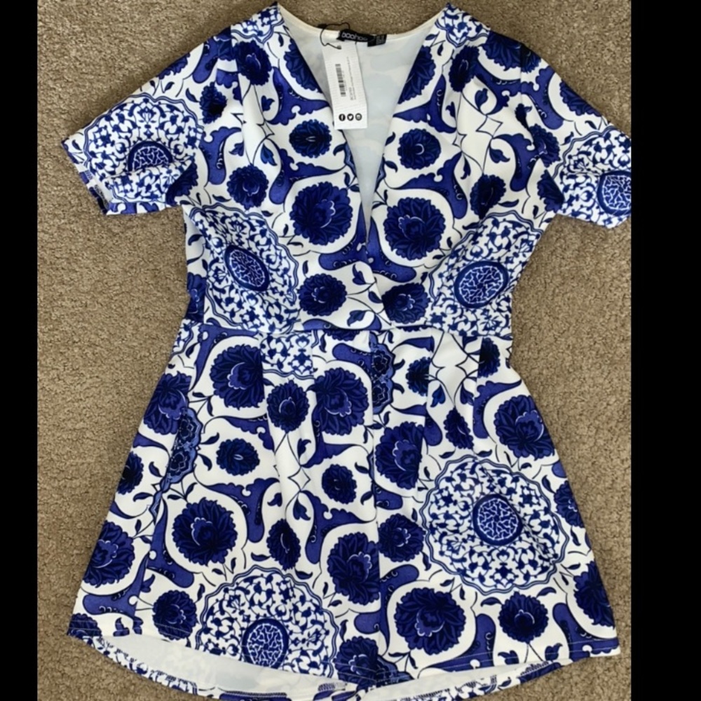 NWT boohoo romper